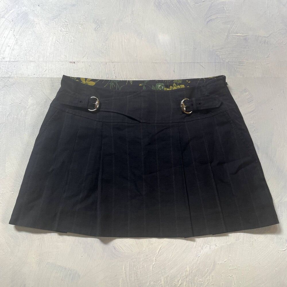 Gucci Mini Skirt Size 40 Medium Black Pin Stripe Buckle